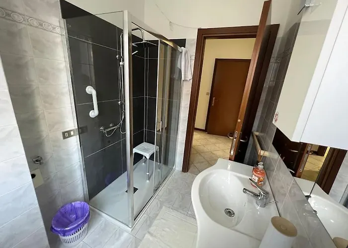 Orio Relax 24h Airport 1 - 3 Minute From Arrival By Bus Appartamento