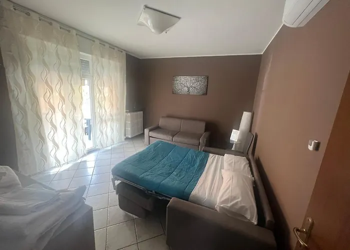 Orio Relax 24h Airport 1 - 3 Minute From Arrival By Bus *